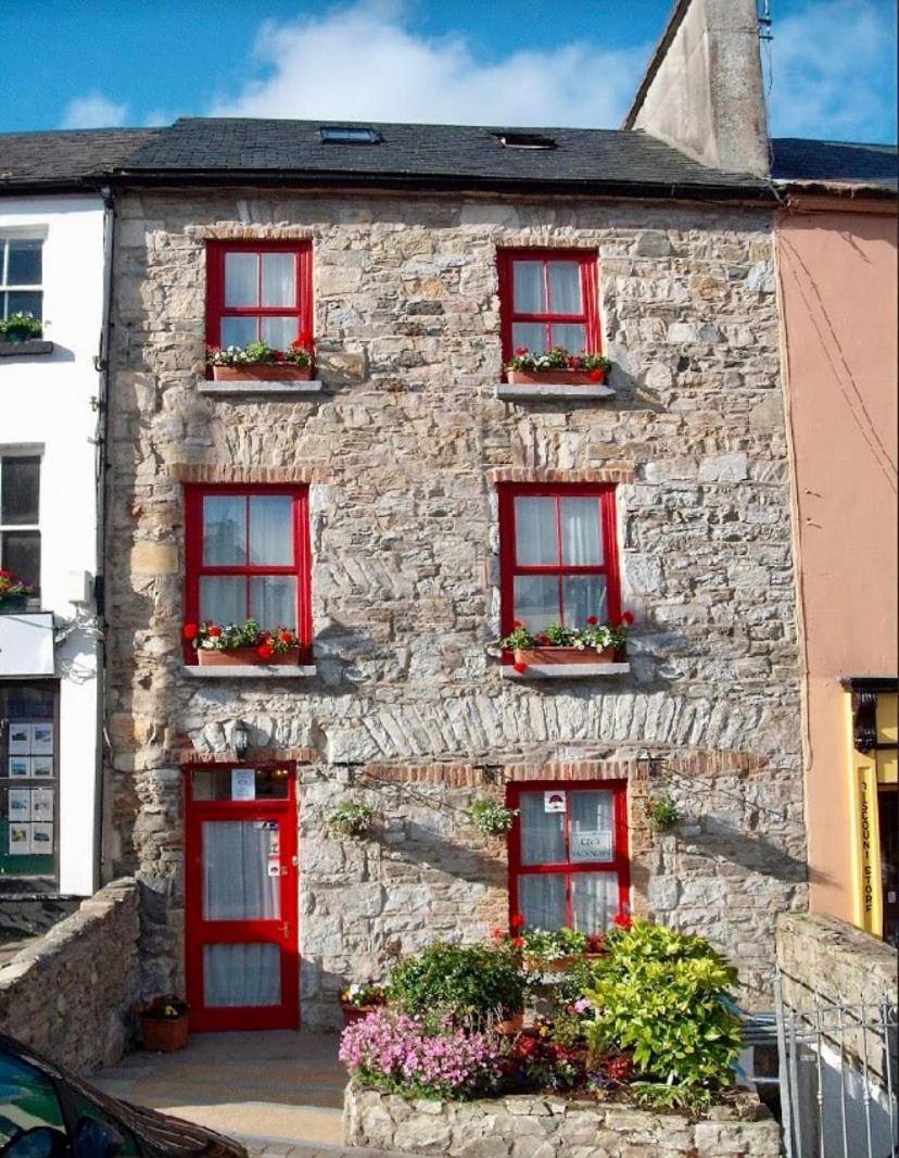 White Heather House Clifden Town Square Екстер'єр фото